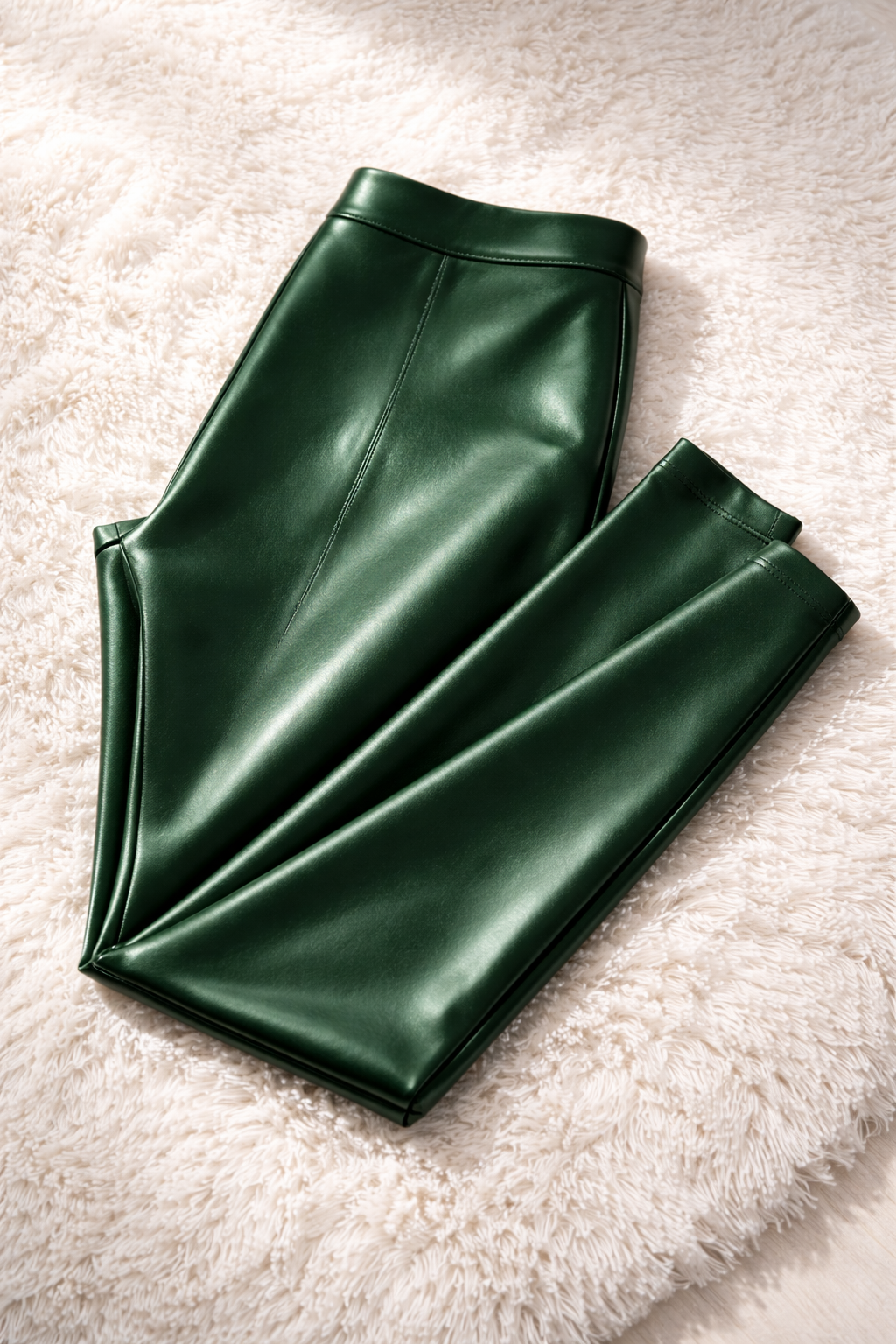 Zelené lesklé legíny – Emerald Wetlook Chic